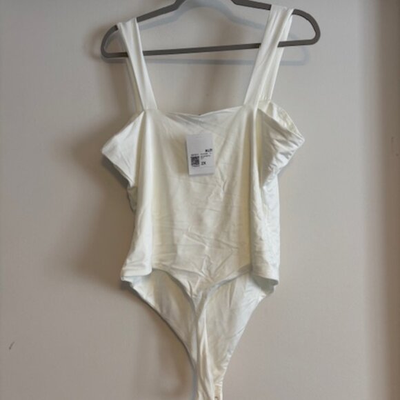 Forever 21 Smoothing Thong Bodysuit - size 2X - Picture 2 of 3